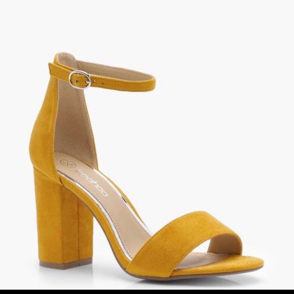 Boohoo Suedette Block Heels.